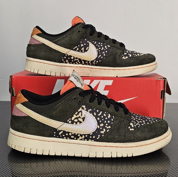 Used No Box,Size 7.5 - Nike Dunk SE Low Gone Fishing - Rainbow Trout - Picture 2 of 9